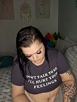 Saucy-Serenity online show from 8, 4, 2026