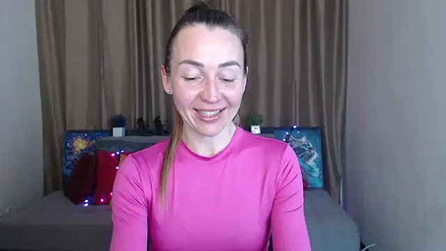 Kiss julli88I online show from 8, 3, 2025