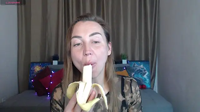 Kiss julli88I online show from 20, 3, 2025