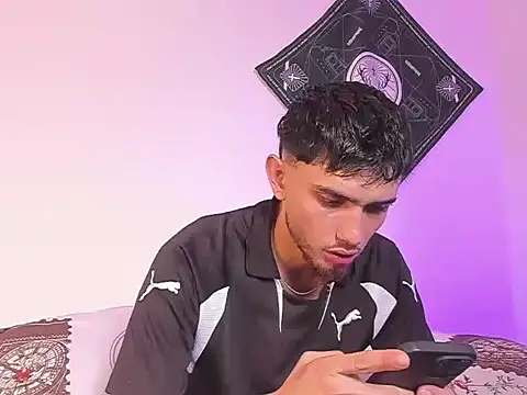 samevansx  online show from 18, 3, 2026