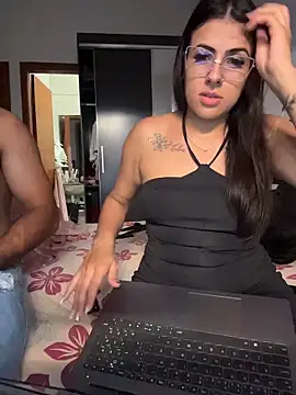 Snapshot of jheicylli chatting on 16, 11, 2025 jheicylli online show from 16, 11, 2025