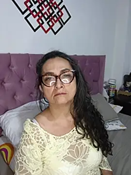 AlessandraLeroy online show from 22, 11, 2025