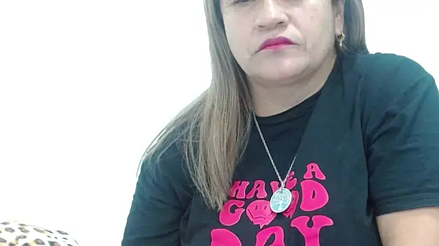 Milena Foox online show from 3, 12, 2025