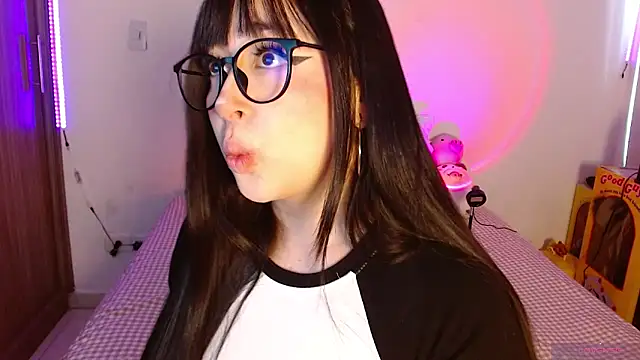 Oliviargf online show from 5, 4, 2026