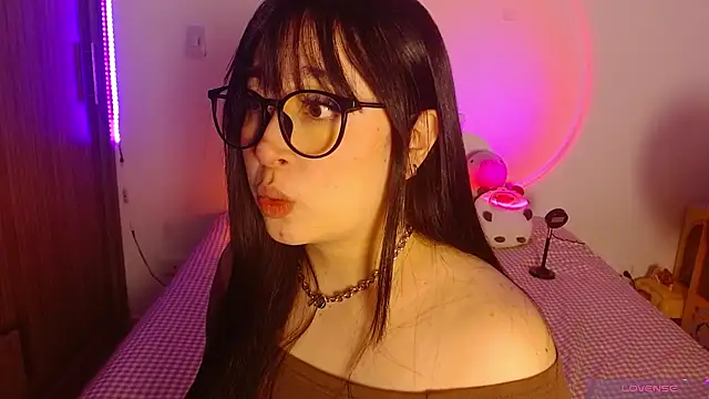 Oliviargf online show from 17, 6, 2026