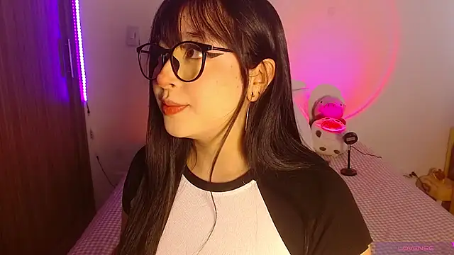 Oliviargf online show from 3, 8, 2026