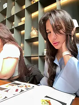 Snapshot of AleksandraRich chatting on 18, 3, 2025 AleksandraRich online show from 18, 3, 2025