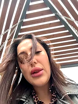 Snapshot of AleksandraRich chatting on 9, 9, 2025 AleksandraRich online show from 9, 9, 2025