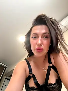 Snapshot of AleksandraRich chatting on 30, 9, 2025 AleksandraRich online show from 30, 9, 2025