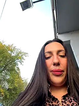 Snapshot of AleksandraRich chatting on 2, 10, 2025 AleksandraRich online show from 2, 10, 2025