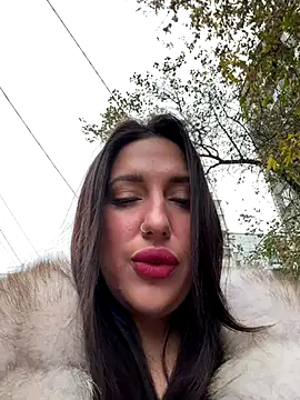 Snapshot of AleksandraRich chatting on 7, 10, 2025 AleksandraRich online show from 7, 10, 2025