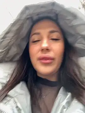 Snapshot of AleksandraRich chatting on 14, 10, 2025 AleksandraRich online show from 14, 10, 2025