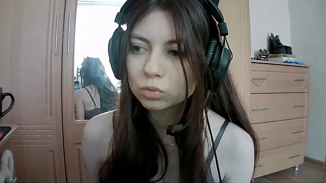 Snapshot of RendyDow chatting on 18, 3, 2025 RendyDow online show from 18, 3, 2025