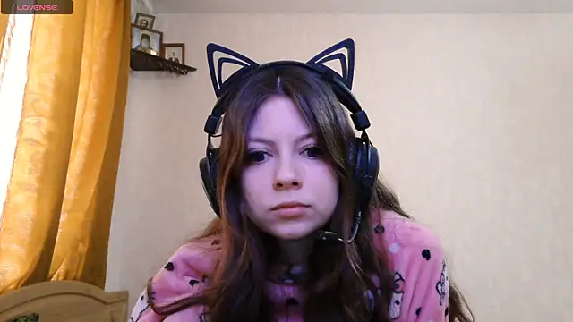 Snapshot of RendyDow chatting on 10, 9, 2025 RendyDow online show from 10, 9, 2025