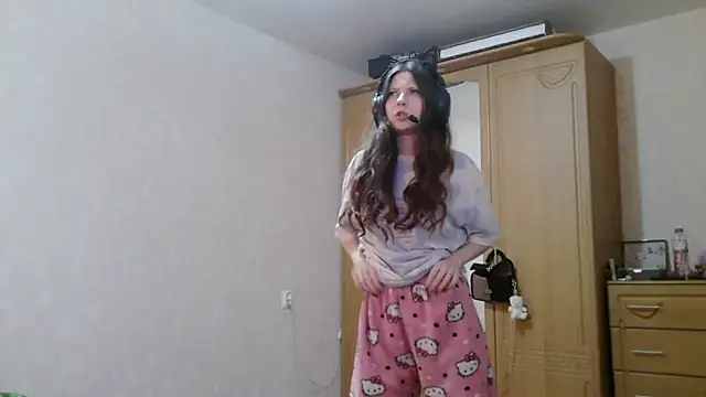 Snapshot of RendyDow chatting on 22, 9, 2025 RendyDow online show from 22, 9, 2025