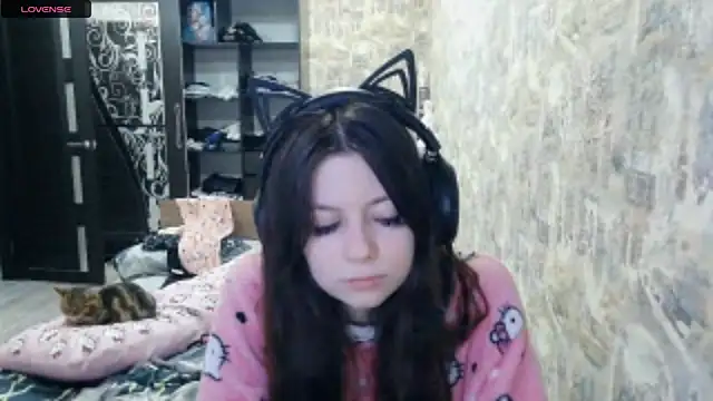 Snapshot of RendyDow chatting on 29, 11, 2025 RendyDow online show from 29, 11, 2025