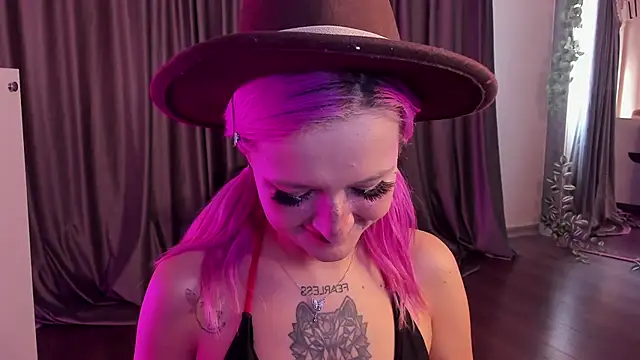 SunnyGlow online show from 24, 10, 2025