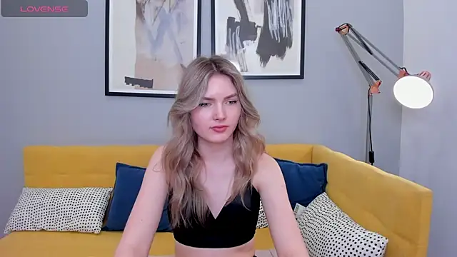 EvelineAmore online show from 22, 3, 2025