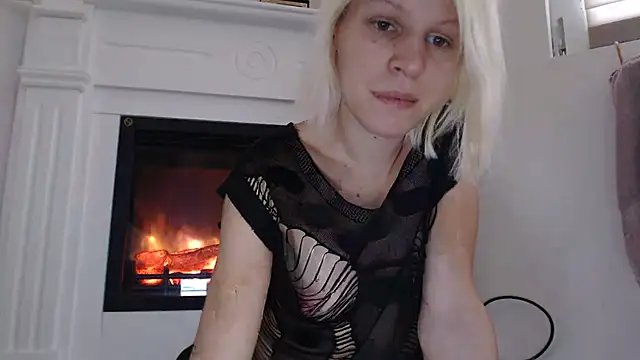 Snapshot of ElssaRush chatting on 29, 10, 2025 ElssaRush online show from 29, 10, 2025