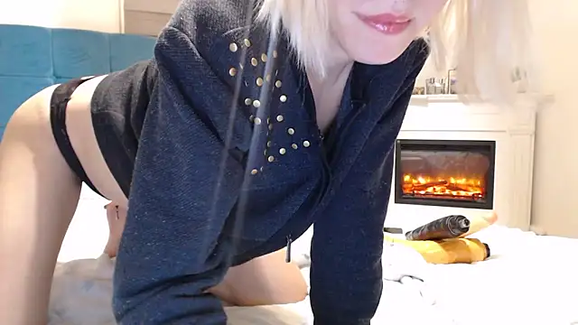 Snapshot of ElssaRush chatting on 31, 10, 2025 ElssaRush online show from 31, 10, 2025