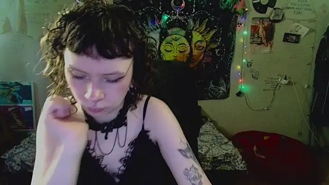 Lil foxxx online show from 18, 7, 2026