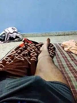 Snapshot of im_clit_sucker chatting on 13, 12, 2025 im clit sucker online show from 13, 12, 2025