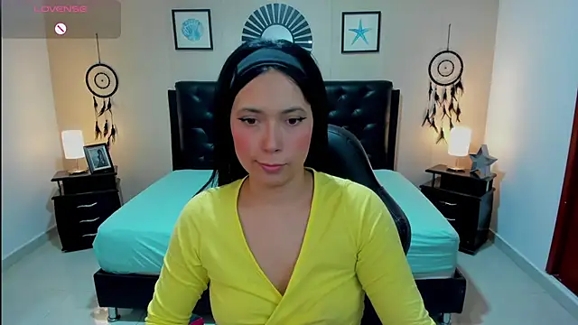 Snapshot of _LiilyWong chatting on 7, 10, 2025 LiilyWong online show from 7, 10, 2025