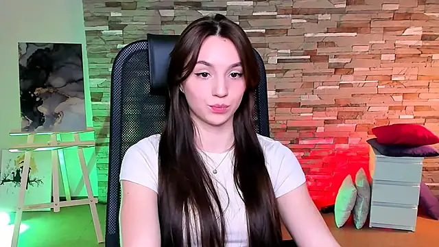 Snapshot of OlgaPetrova chatting on 10, 3, 2025 OlgaPetrova online show from 10, 3, 2025