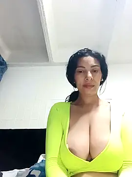 DaphneRosses online show from 19, 3, 2026