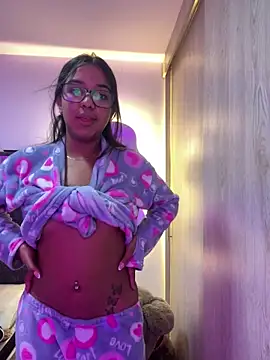 Snapshot of sofi_grisaless chatting on 17, 10, 2025 sofi grisaless online show from 17, 10, 2025