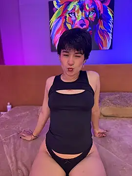 emma cute7 online show from 3, 8, 2026