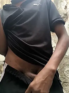 Snapshot of 2BigBlacxxx chatting on 15, 11, 2025 2BigBlacxxx online show from 15, 11, 2025