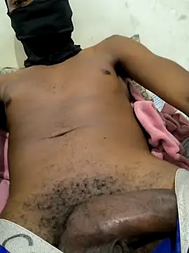 Snapshot of 2BigBlacxxx chatting on 3, 12, 2025 2BigBlacxxx online show from 3, 12, 2025