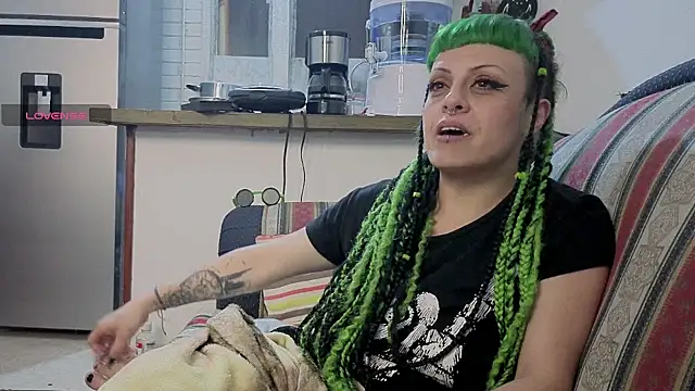 freyaa sorcerees online show from 20, 10, 2025