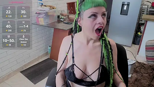 freyaa sorcerees online show from 27, 10, 2025