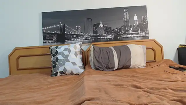 Snapshot of yourhoneyfemboy chatting on 13, 3, 2025 yourhoneyfemboy online show from 13, 3, 2025