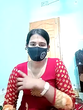 Snapshot of Hot-Nipa chatting on 15, 3, 2025 Hot-Nipa online show from 15, 3, 2025