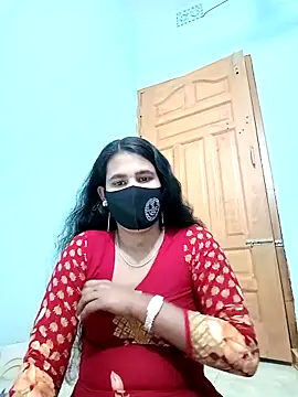 Snapshot of Hot-Nipa chatting on 17, 3, 2025 Hot-Nipa online show from 17, 3, 2025