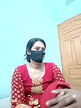 Snapshot of Hot-Nipa chatting on 17, 3, 2025 Hot-Nipa online show from 17, 3, 2025