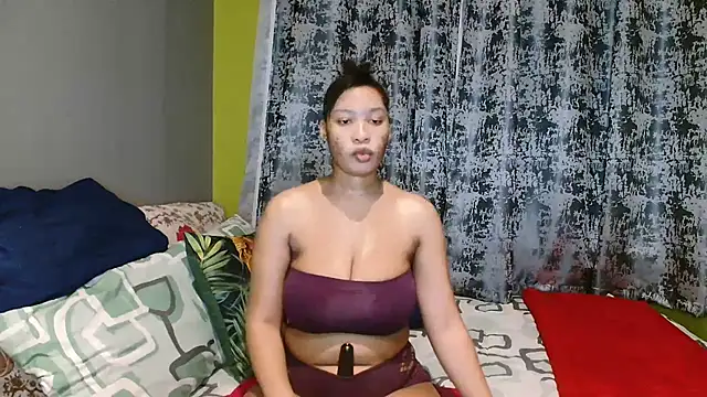 Tallwildnspicey98 online show from 18, 6, 2026