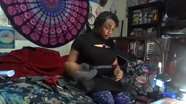 GardeniaFields online show from 20, 12, 2025