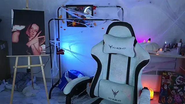 monicaerotic online show from 30, 10, 2025