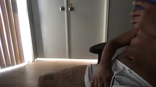 flores6cachondo9 online show from 22, 3, 2025