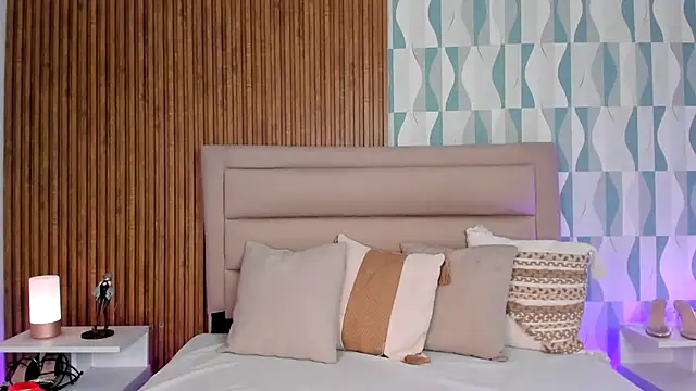 Snapshot of FatimaEvans chatting on 23, 9, 2025 FatimaEvans online show from 23, 9, 2025