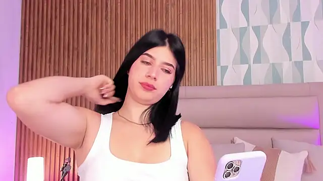 Snapshot of FatimaEvans chatting on 10, 10, 2025 FatimaEvans online show from 10, 10, 2025