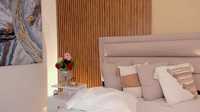 Snapshot of FatimaEvans chatting on 18, 11, 2025 FatimaEvans online show from 18, 11, 2025