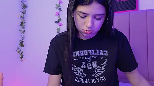 eva sin18 online show from 14, 3, 2025