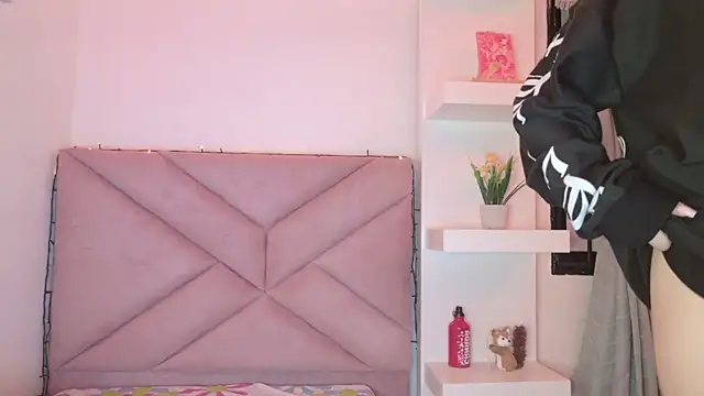 eva sin18 online show from 9, 1, 2026