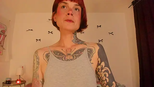 Snapshot of Alessamoth chatting on 22, 6, 2026 Alessamoth online show from 22, 6, 2026