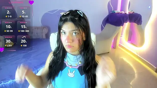 auroracute02 online show from 25, 9, 2025